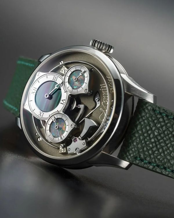 The Hazemann & Monnin School Watch: A Closer Look at Winning the LVMH Prize with Sonnerie au Passage