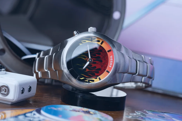 Fossil Y2K Big Tic Watch Review: A Nostalgic Trip to the Fun and Funky Era of the Early 2000s