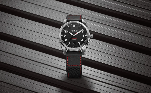 Alpina Relaunches the Startimer Pilot Automatic 40mm Featuring LJP Movement