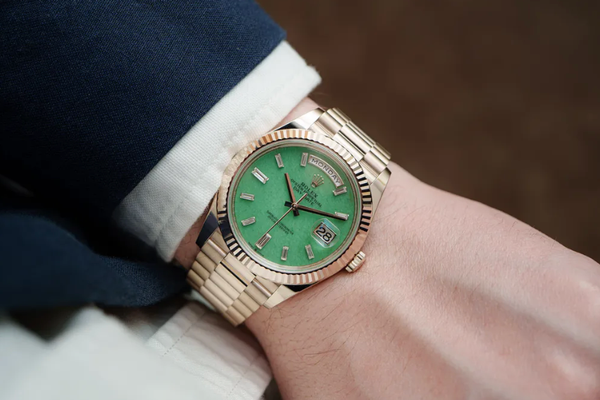 Rolex Day-Date 40 Jubilee Gold Review: Diamonds, Green Aventurine Dial, and New Jubilee Gold