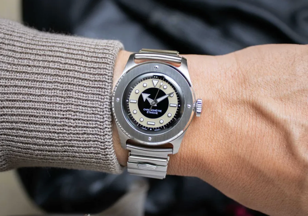 Serica Ref 7505 Field Chronometer: Compact Size with Big Presence