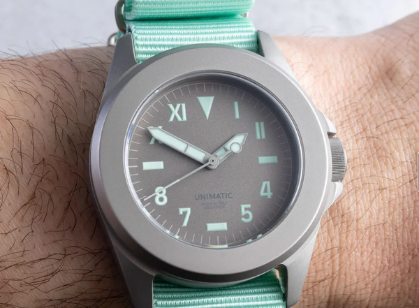 UNIMATIC Modello Quattro U4S‑TLB Titanium Watch Review – The Daytime Tool