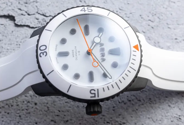 Aera x Todd Snyder D‑1 Diver Whiteout Watch Review
