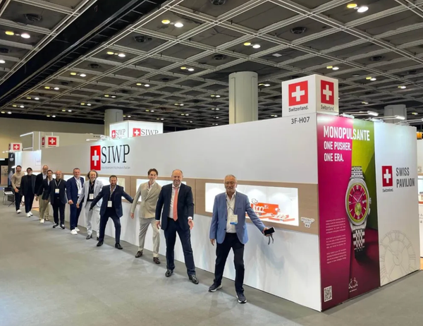 Hong Kong – The Lingering Fair