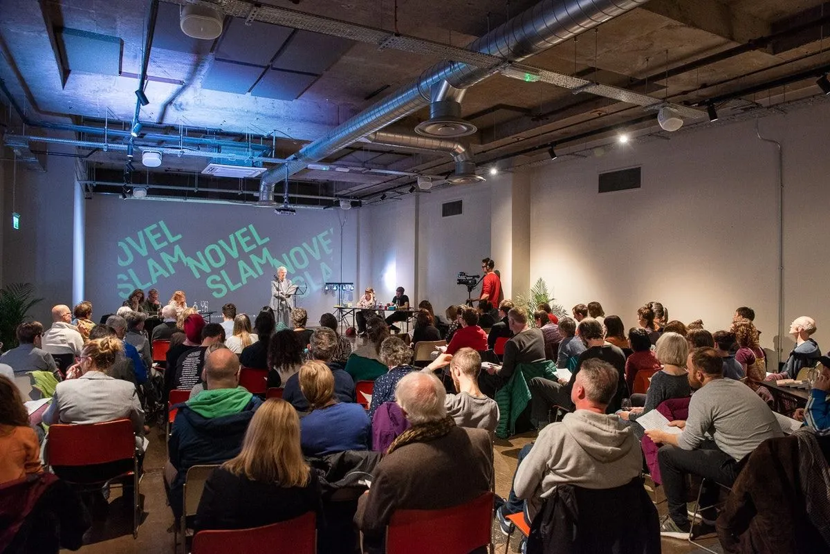 Insta novels, note libraries and building a YouTube audience