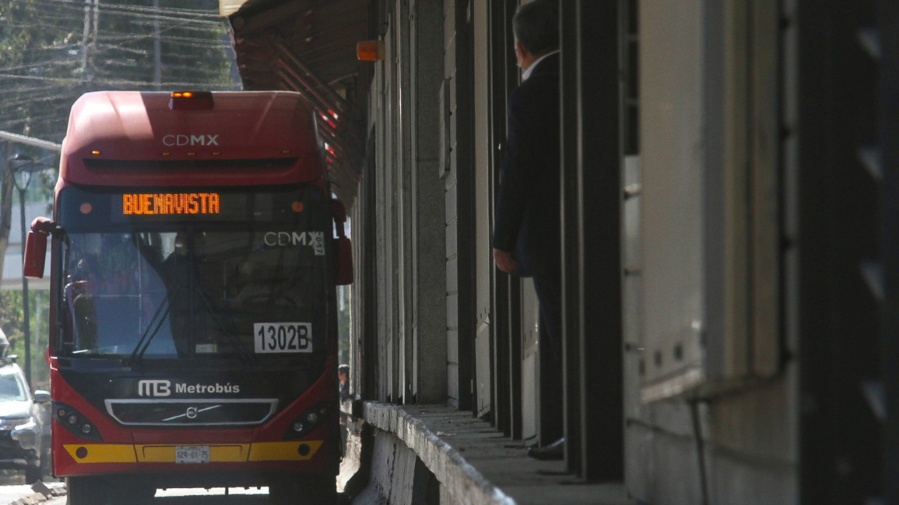 se pierden tuppers en metrobus