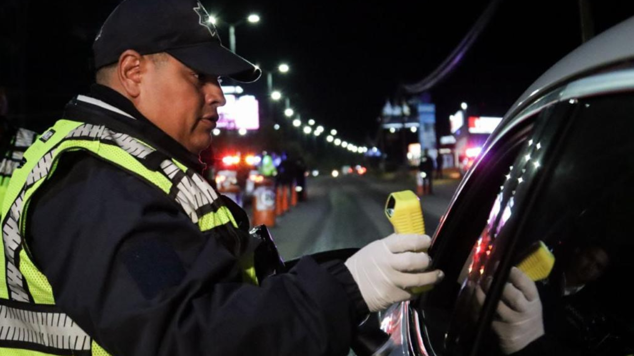 Maratón Guadalupe-Reyes: ¿Cuántas copas se necesitan para dar positivo en el alcoholímetro?