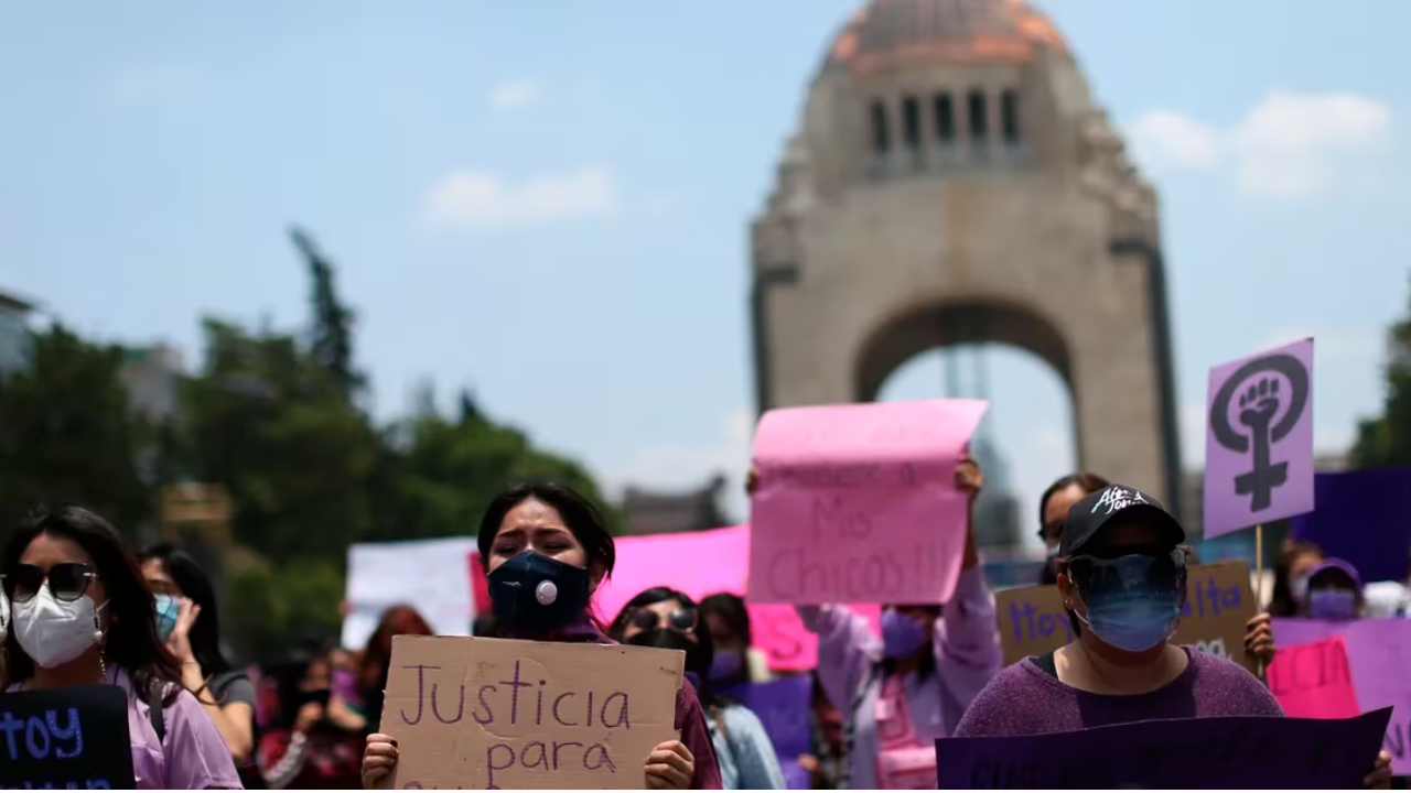 Marcha 8M en CDMX 2024: Horario y ruta