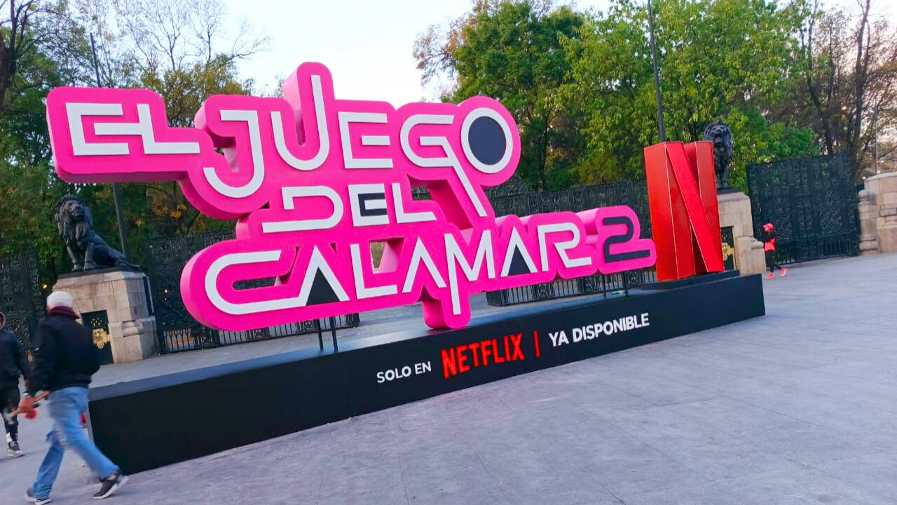 Gobierno de la CDMX presentará denuncia por la instalación de publicidad de "El Juego del Calamar"