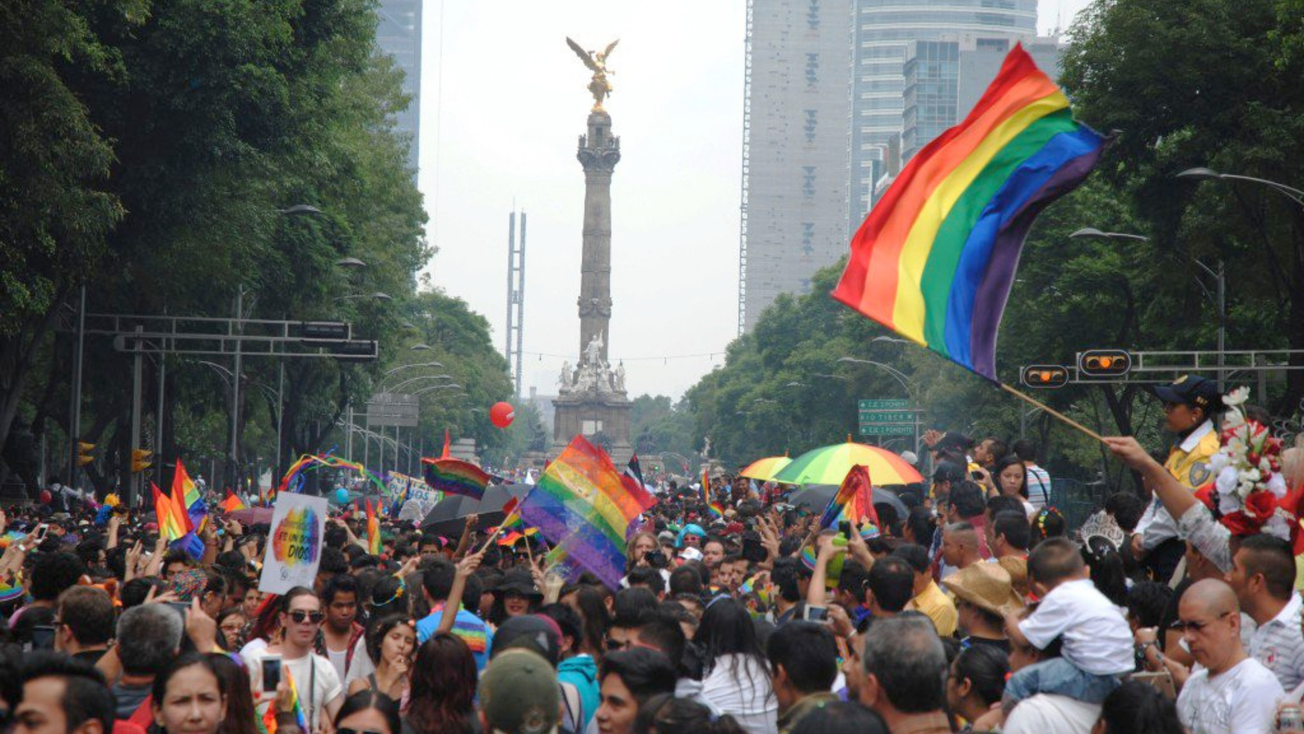 Solicitan que Marcha LGBTTTIQ+ en CDMX sea declarada Patrimonio Cultural