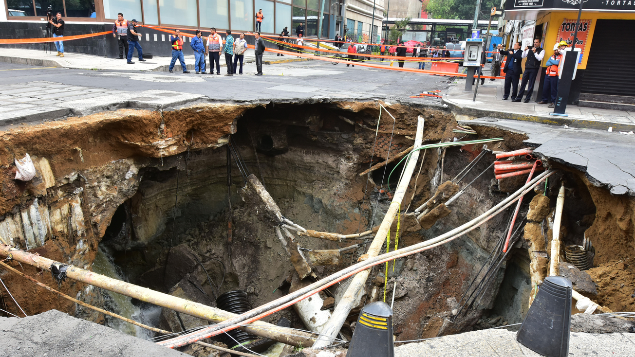 Aumentan 107% socavones en CDMX