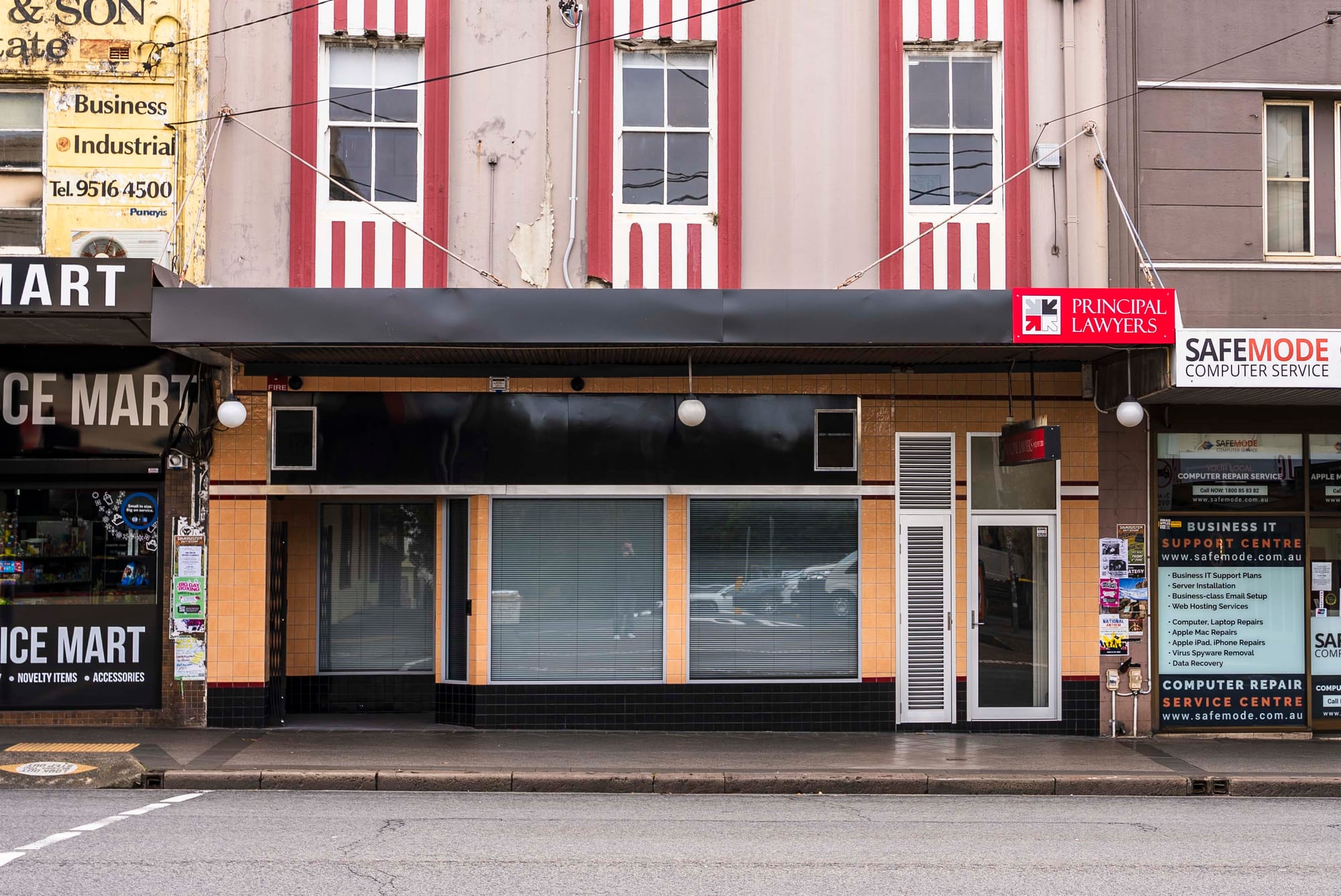 The exterior of Silver's Motel this week. We reckon there'll be many more people milling about this time next week. Photo: Boothby