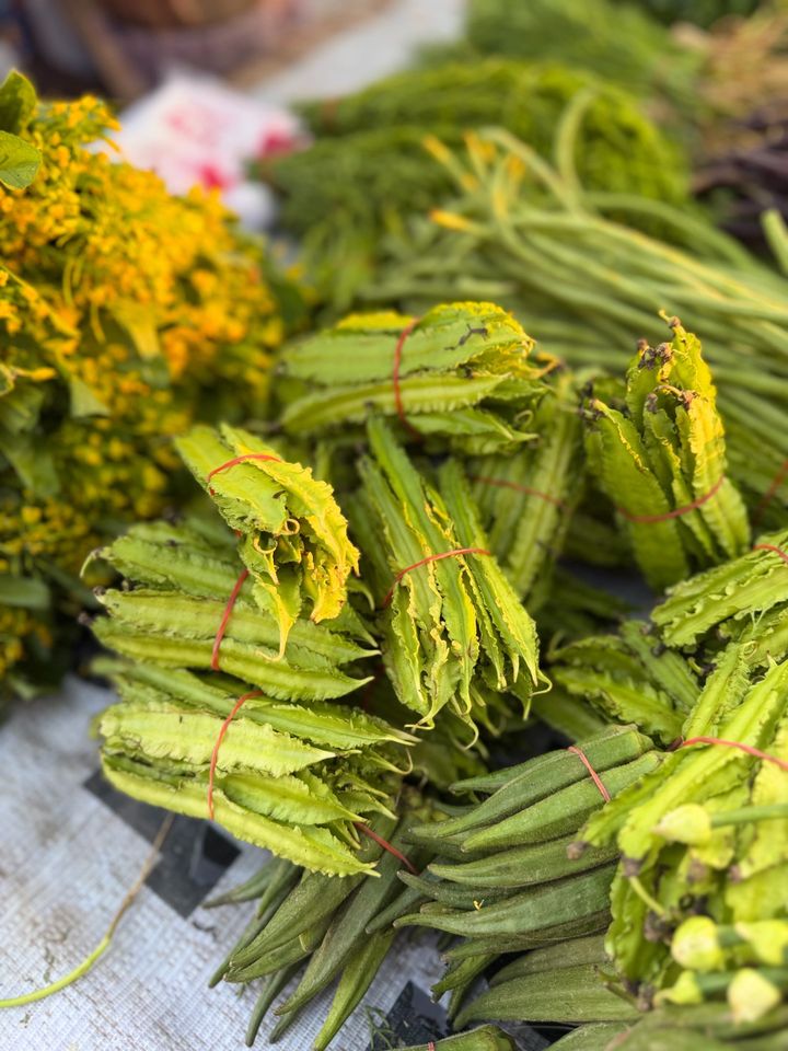 Talad Chonpratan: My Neighborhood Market
