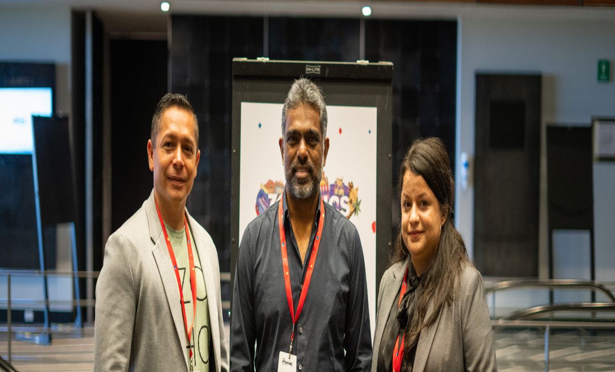 Zoho presenta software contable en línea compatible con los CDFI del SAT en México