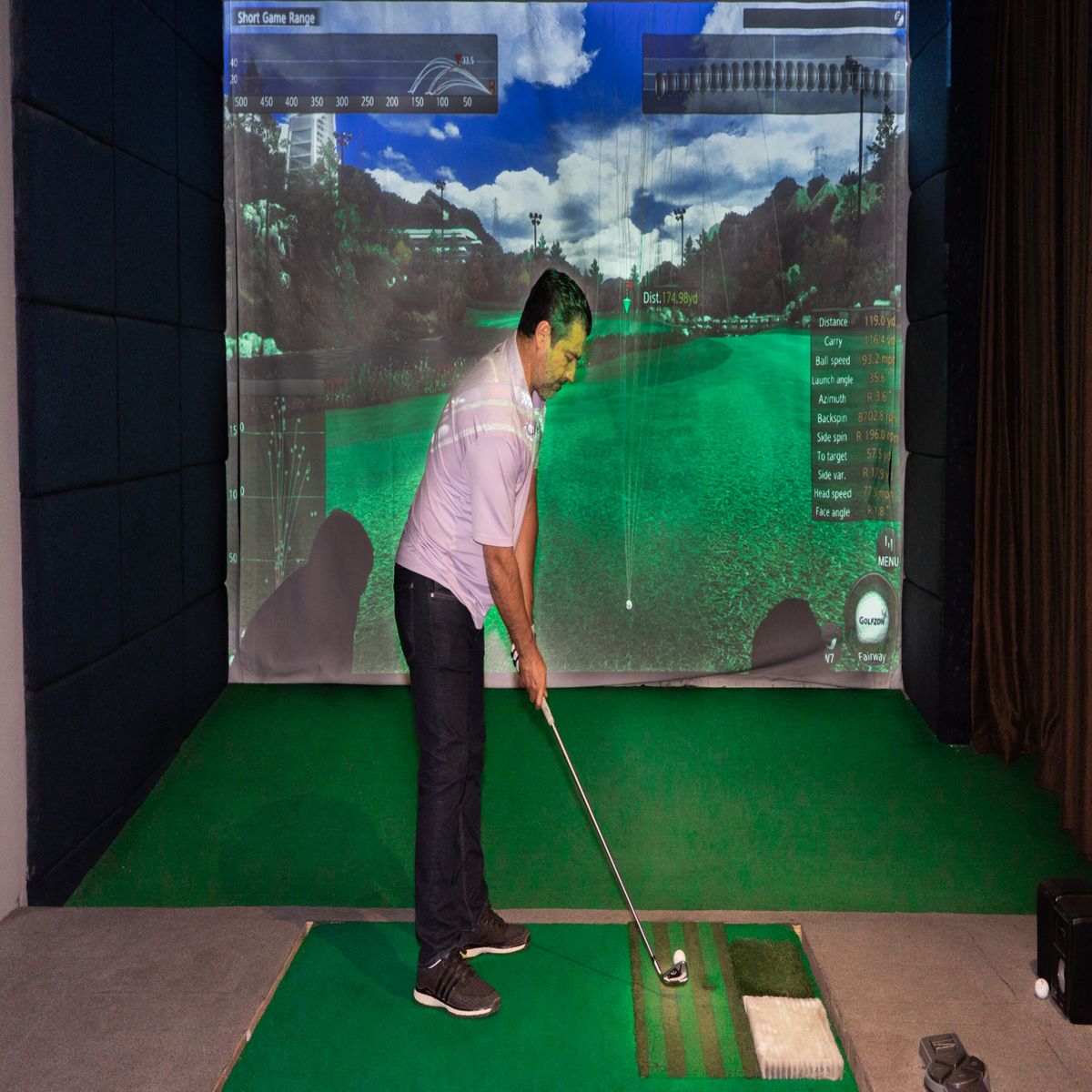 Jugar en un simulador de golf Golfzon ayuda a mejorar el clima laboral de tu empresa