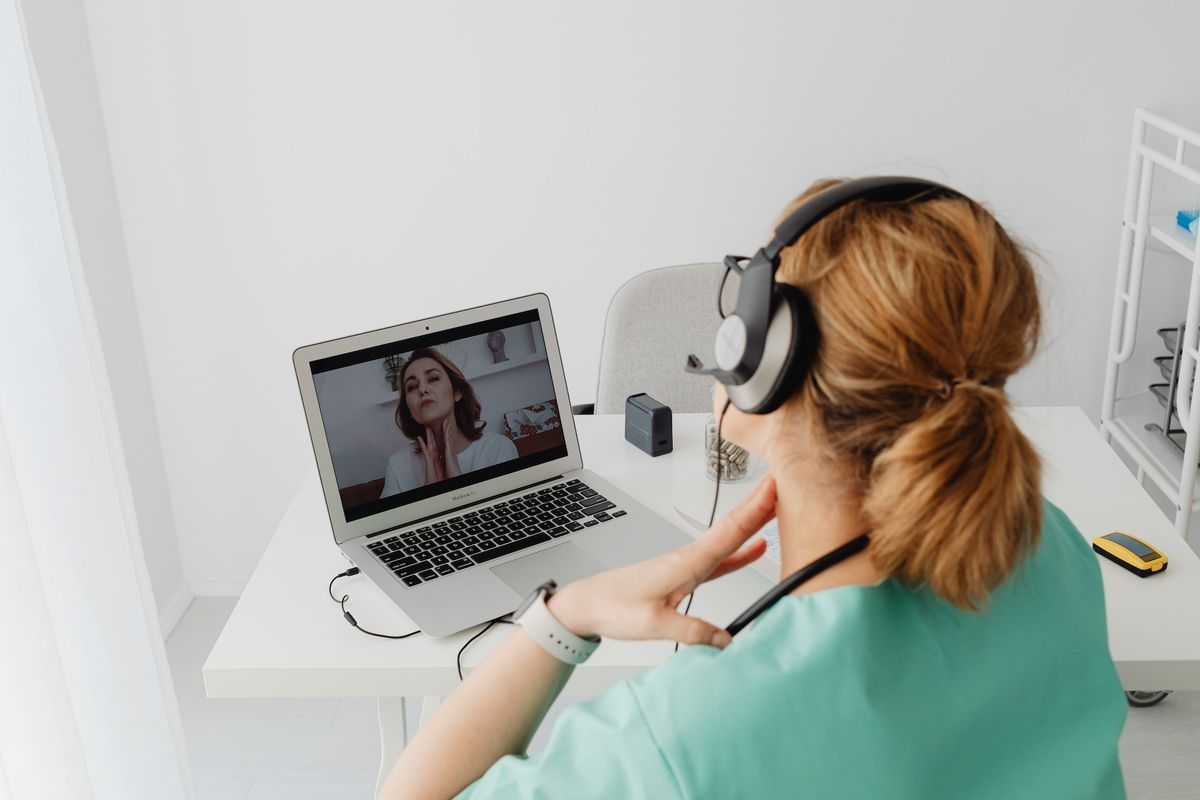 El potencial de la telemedicina pública, la teleconsulta privada y Medpacom