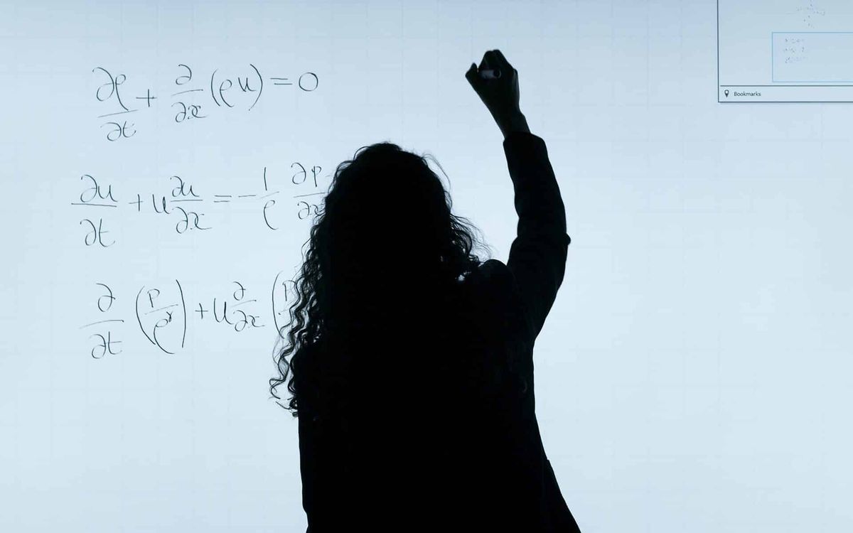 BEAT conmemora a todas las mujeres que persiguen una carrera en ciencias