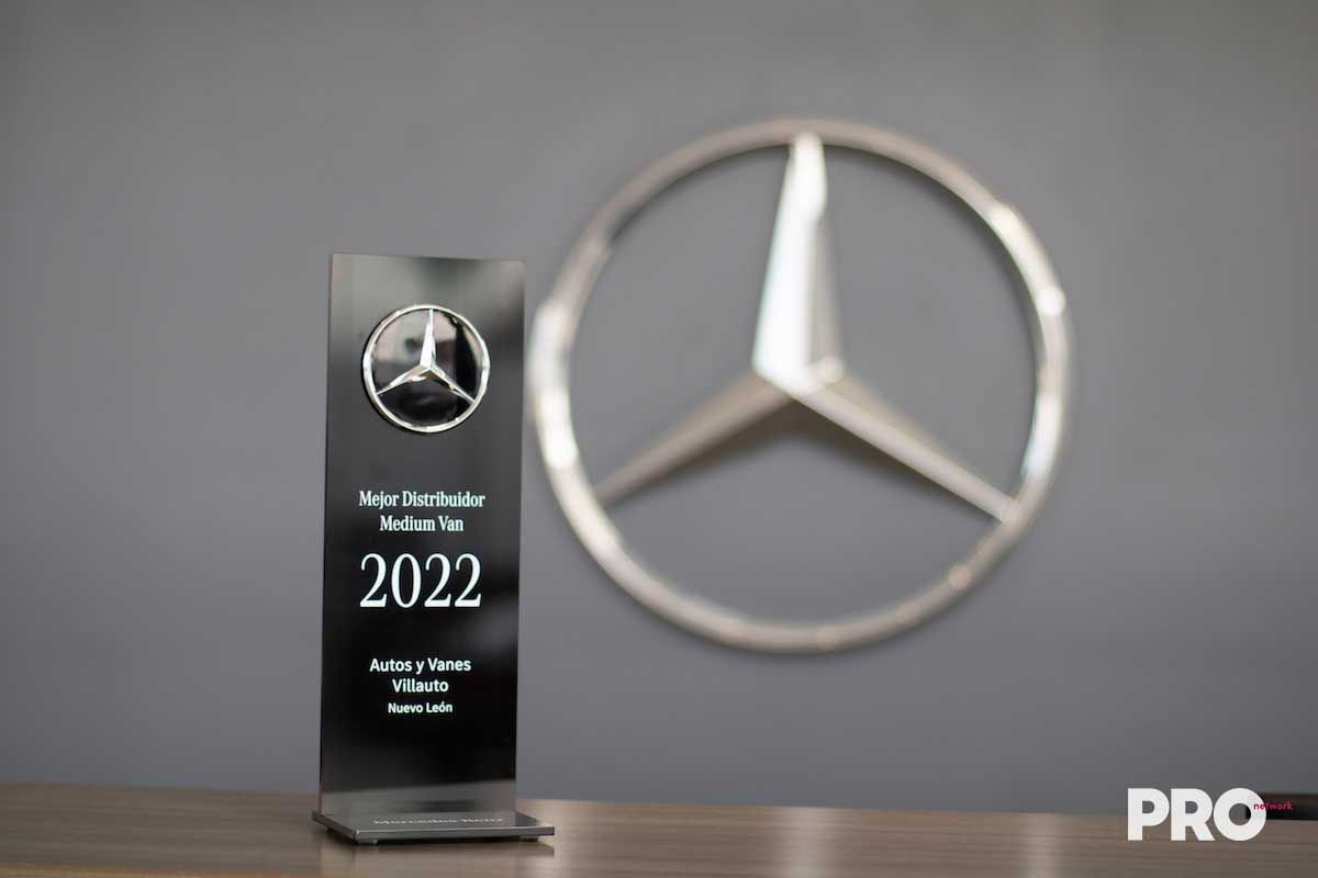 Mercedes-Benz Villauto recibe el reconocimiento nacional como  “Mejor Distribuidor Medium Van 2022”