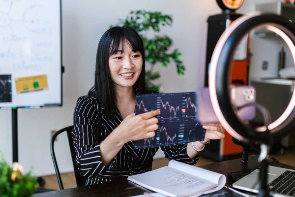 Coderhouse y Bitso se unen para promover la inclusión financiera a través de la educación