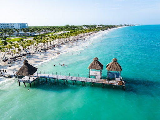 ¿Cómo conseguir vuelos baratos para disfrutar Cancún al máximo?