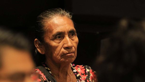 Defienden universitarias derechos de mujeres indígenas