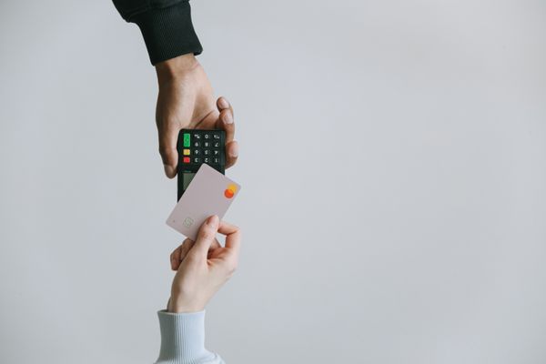Las Aplicaciones Fintech Promueven el Comercio y la Inclusión Financiera en Países de América Latina