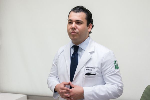 ¿Dormir poco causa enfermedades?