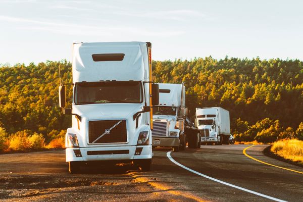 Ventajas de renovar tu flotilla con arrendamiento puro de FinBe ABC