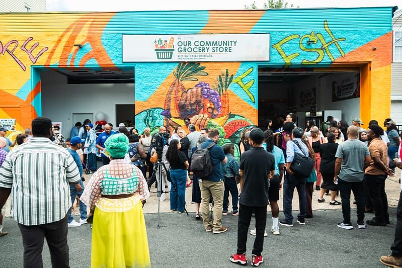 Neighbors and Leaders Gather in Newark to Launch Five Ward-Based Grocery Stores