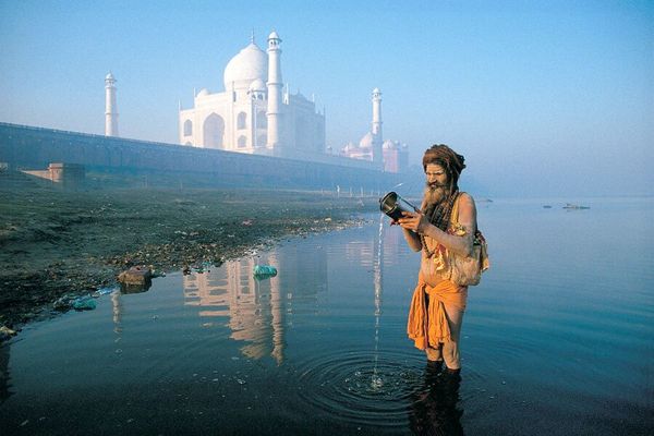 Online Travellers Photography Course | 705 pages | Focus 10