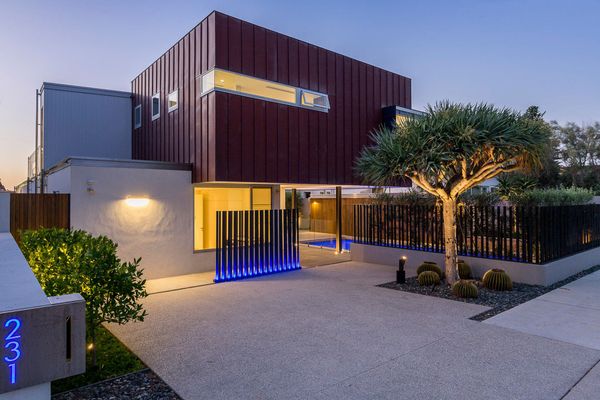 ONLINE MASTERING REAL ESTATE & ARCHITECTURAL PHOTOGRAPHY