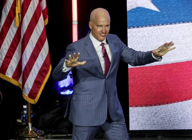 MAR-A-LAGO-MINOGUE FOR MA GOVERNOR??? He’s Given Close to $1M to Trump and Vance. Now He Wants to be Guv.