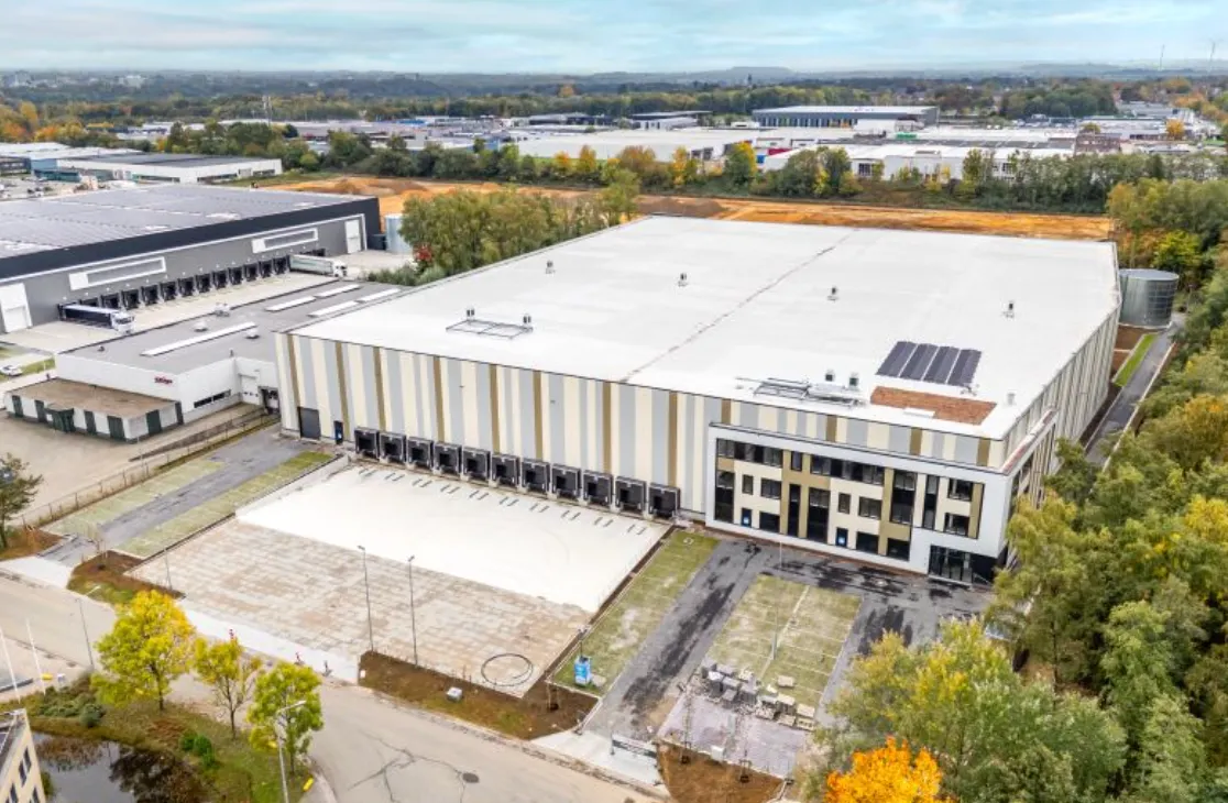 Amerikanen kopen distributiecentrum Kerkrade