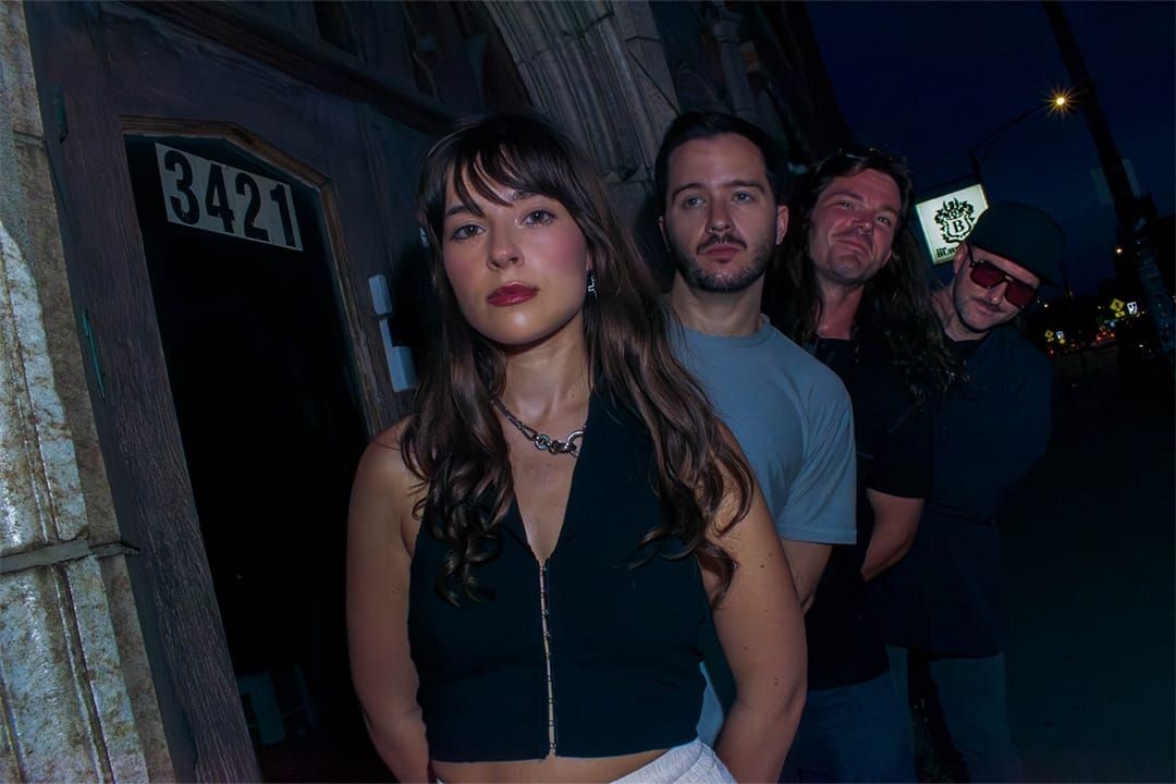 Poster Girl - Figure It Out