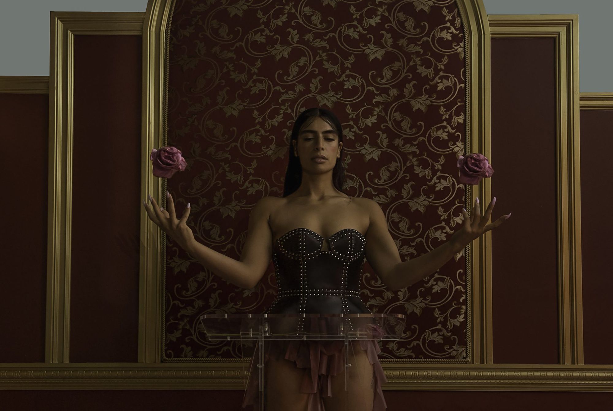 SONG PICK: Sevdaliza - Mad Woman
