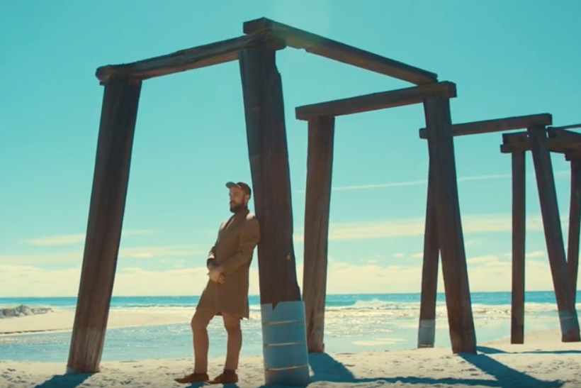 SONG PICK: Matt Lovell - Alligator Lilly (Video)