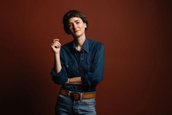 Caroline Says - Dust