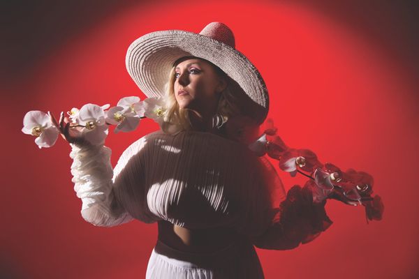Mae Deline - Hate That I Hate You [Video]