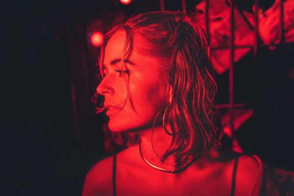 Carmie - Talk To Me