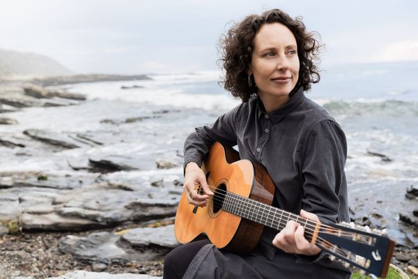 Ynana Rose & Ann Lewis - Simplify