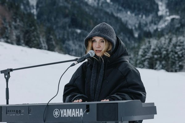 Marta - A Little Blue
