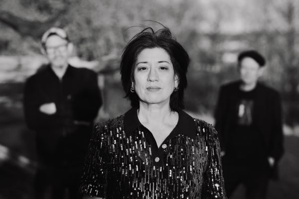 Miki Berenyi Trio - Island of One