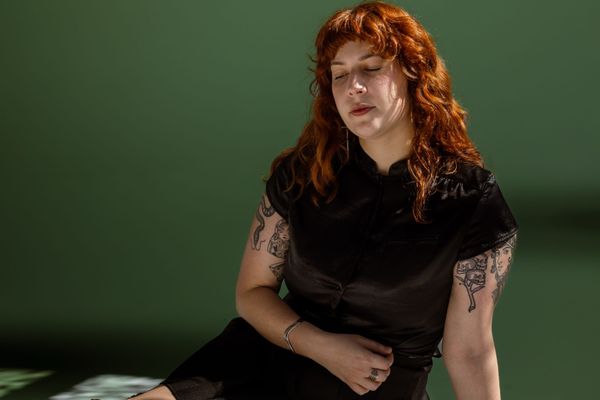 Beck Zegans - Love in the End Times [Video]