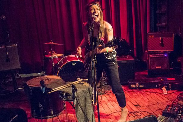 PHOTOS: Idgy Dean live at Union Pool