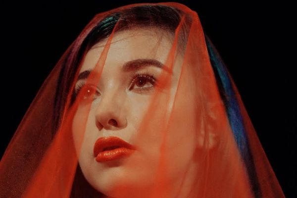 SONG PICK: EZI - Family Tree