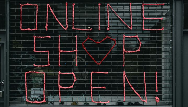 Co se (ne)vyplatí kupovat online? Přehled podle kategorií