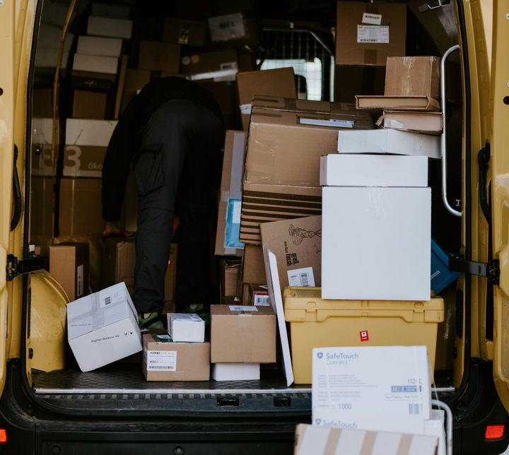 Vrácení zboží do e-shopů: Vaše práva a povinnosti obchodníků