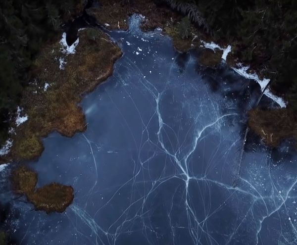 Singing Ice - 2 Hours of Ice Sounds