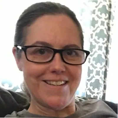 Tara Hughes resigns from Town Meeting