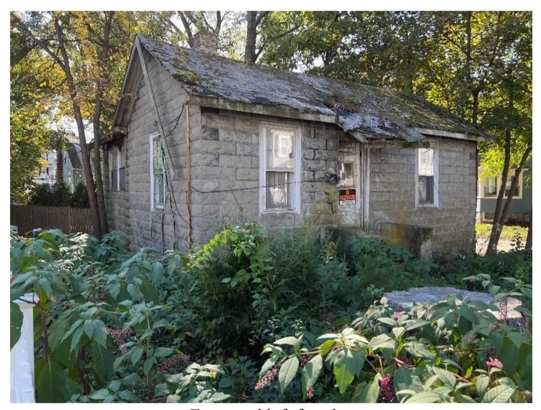 Select Board votes to move forward with Purchase and Sale on 20 Glenwood